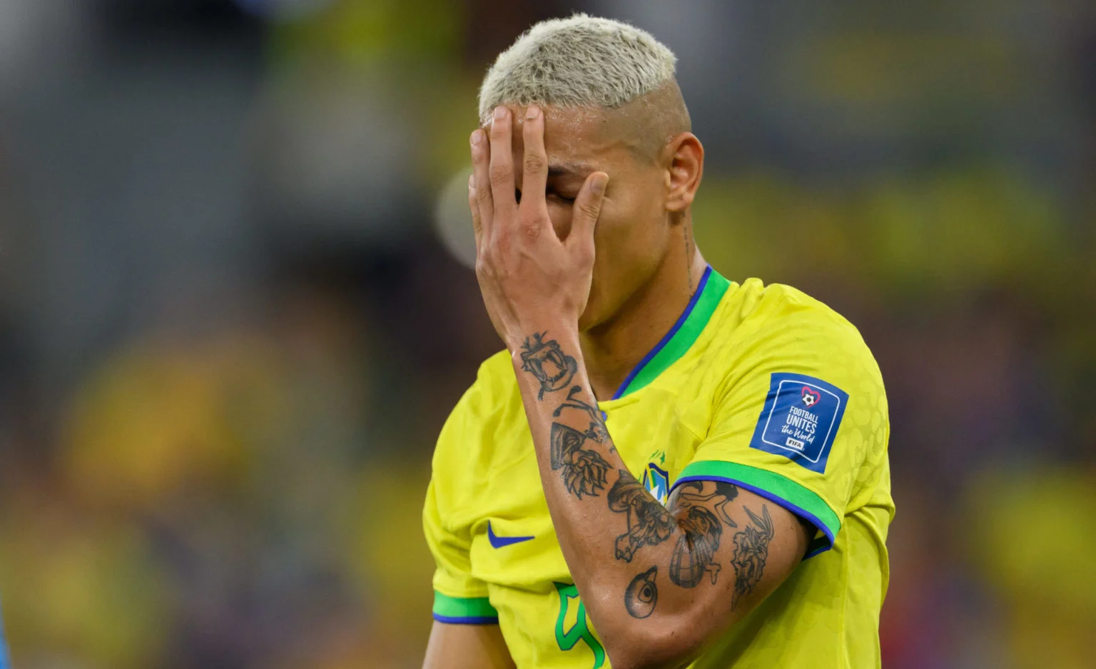 Casemiro sends wordless message to Richarlison following Brazil win